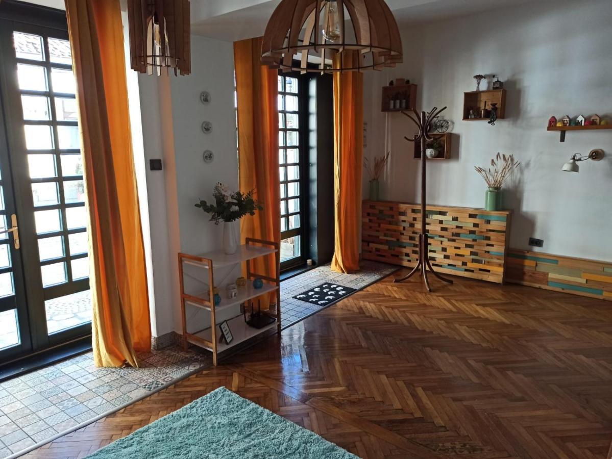 Home Central Apartment บราชอฟ ภายนอก รูปภาพ